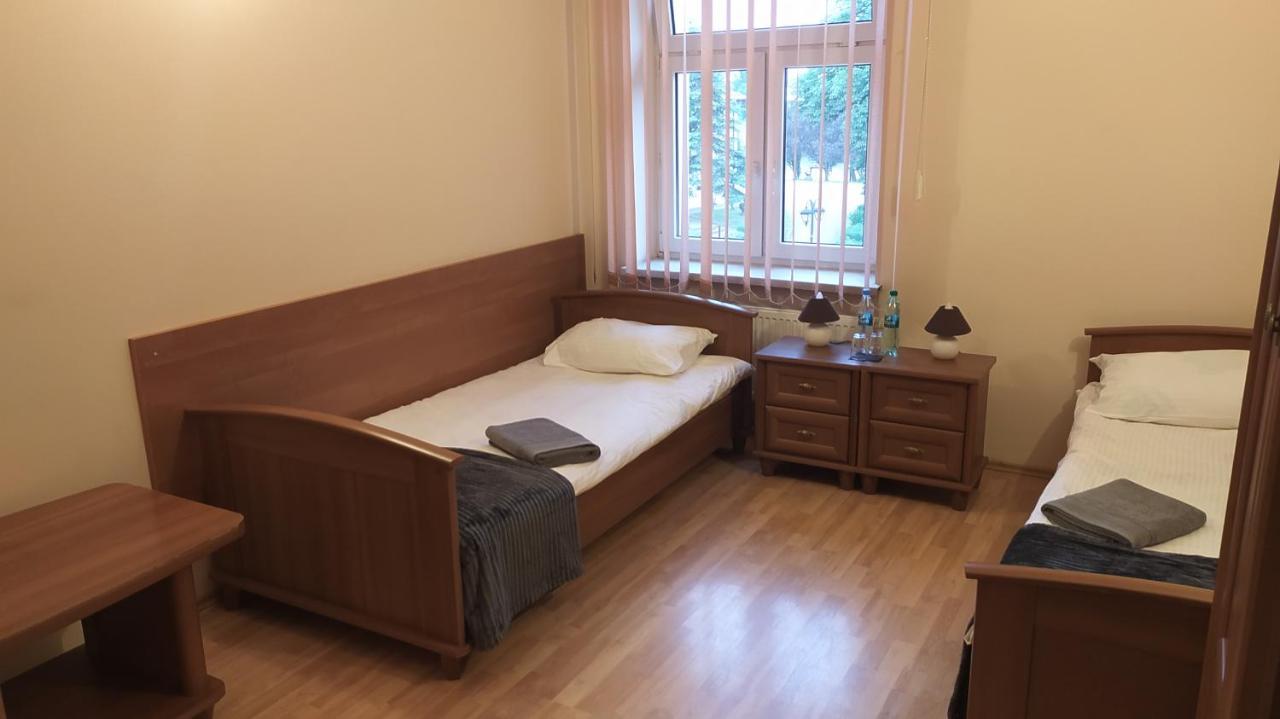 "Aleksandrowka" Restauracja I Noclegi Horyniec Bagian luar foto
